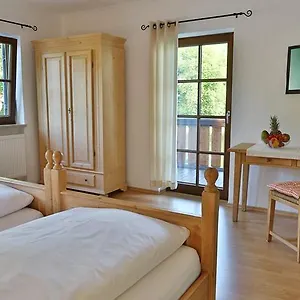 Hotel Waldhaus Deininger Weiher, Straßlach-Dingharting